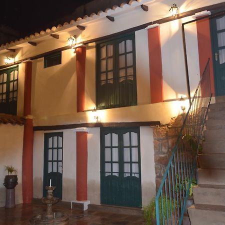Casa Solariega Hostal B&B Sucre Exterior photo
