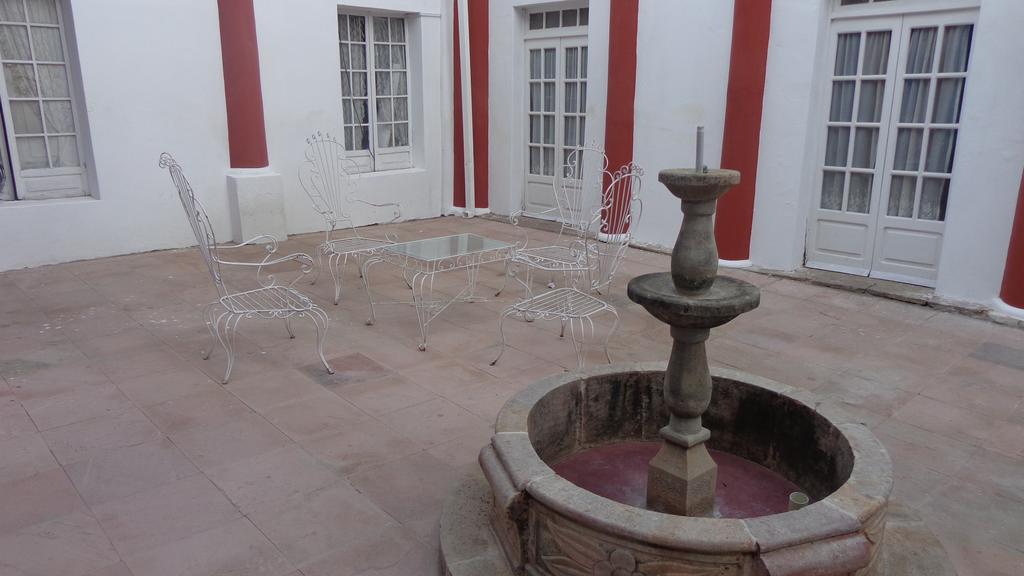 Casa Solariega Hostal B&B Sucre Exterior photo